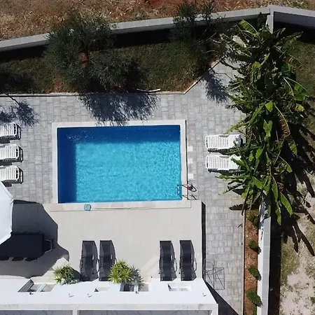 Luana With Private Pool In Beautiful Villa Rovinj