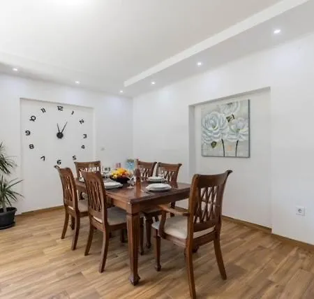 Βίλα Luana With Private Pool In Beautiful Ρόβινι